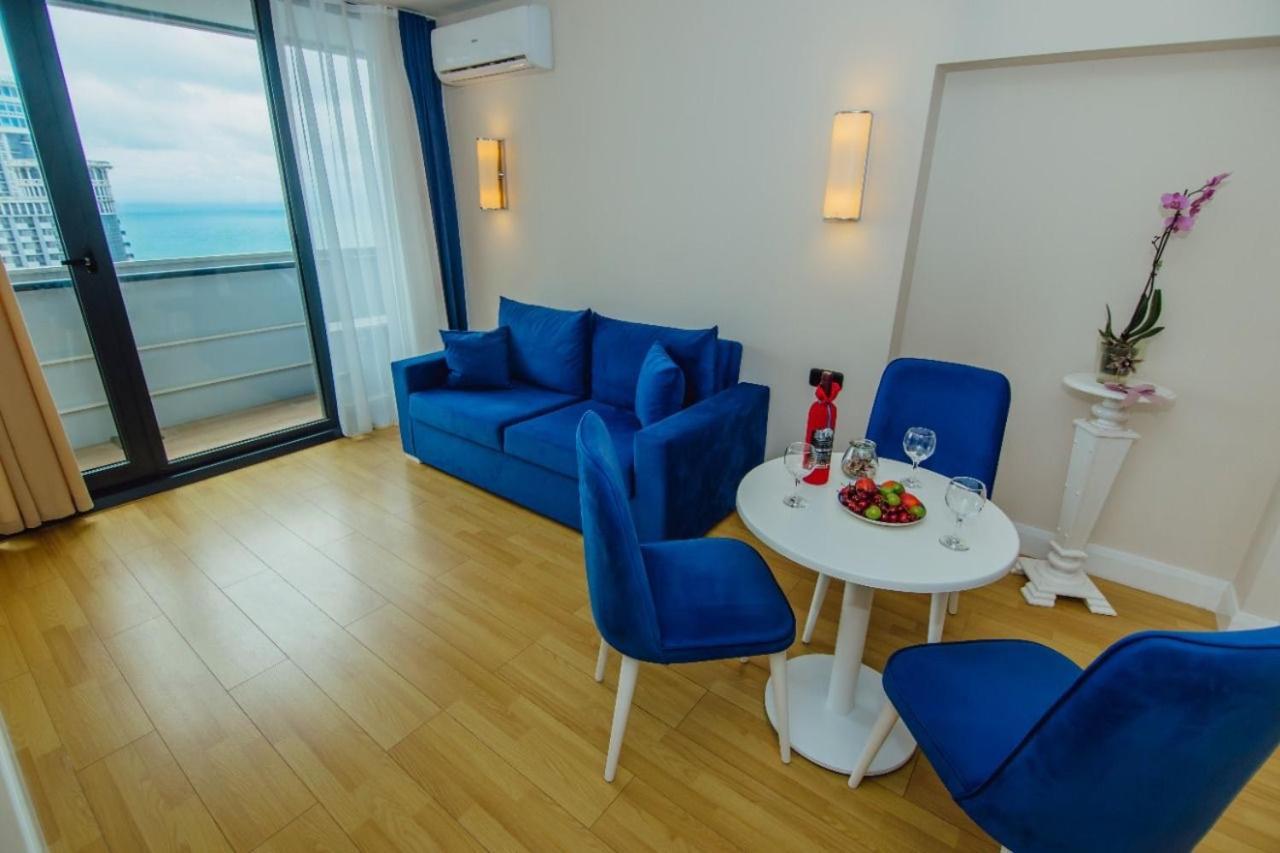 Apartment Orbi *