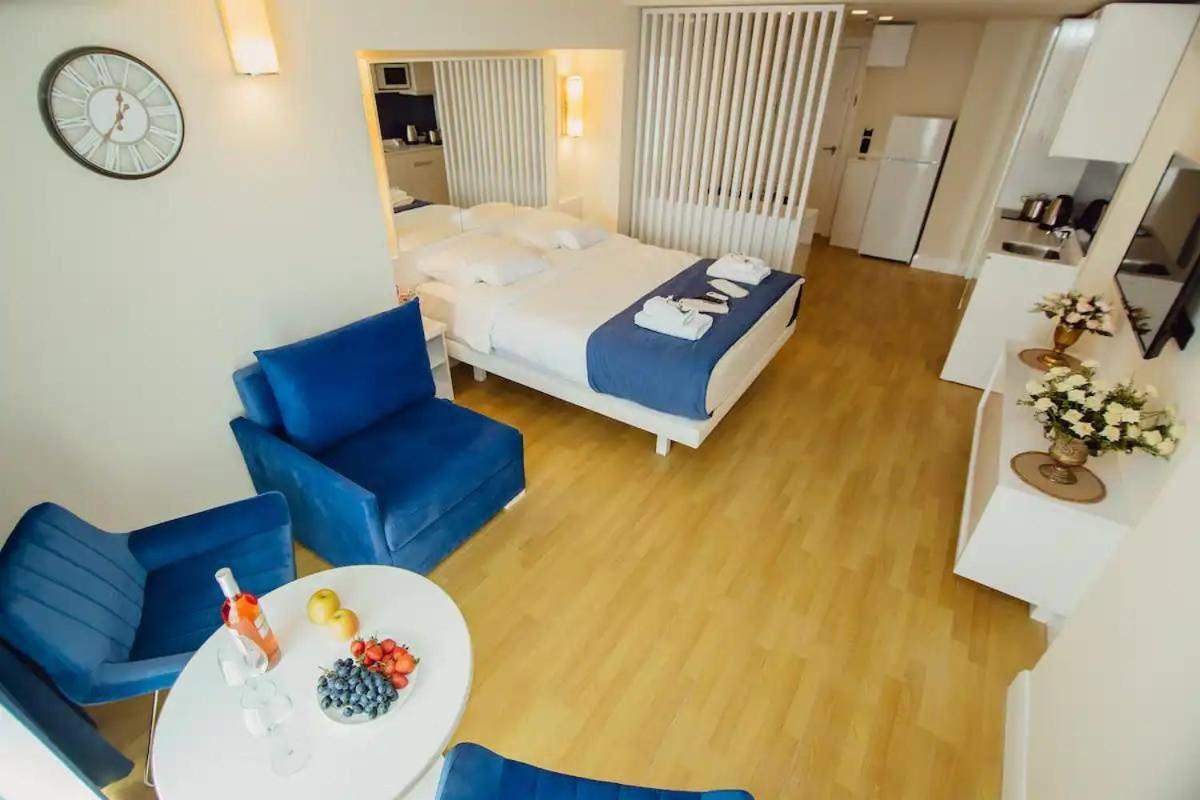 Apartment Orbi *