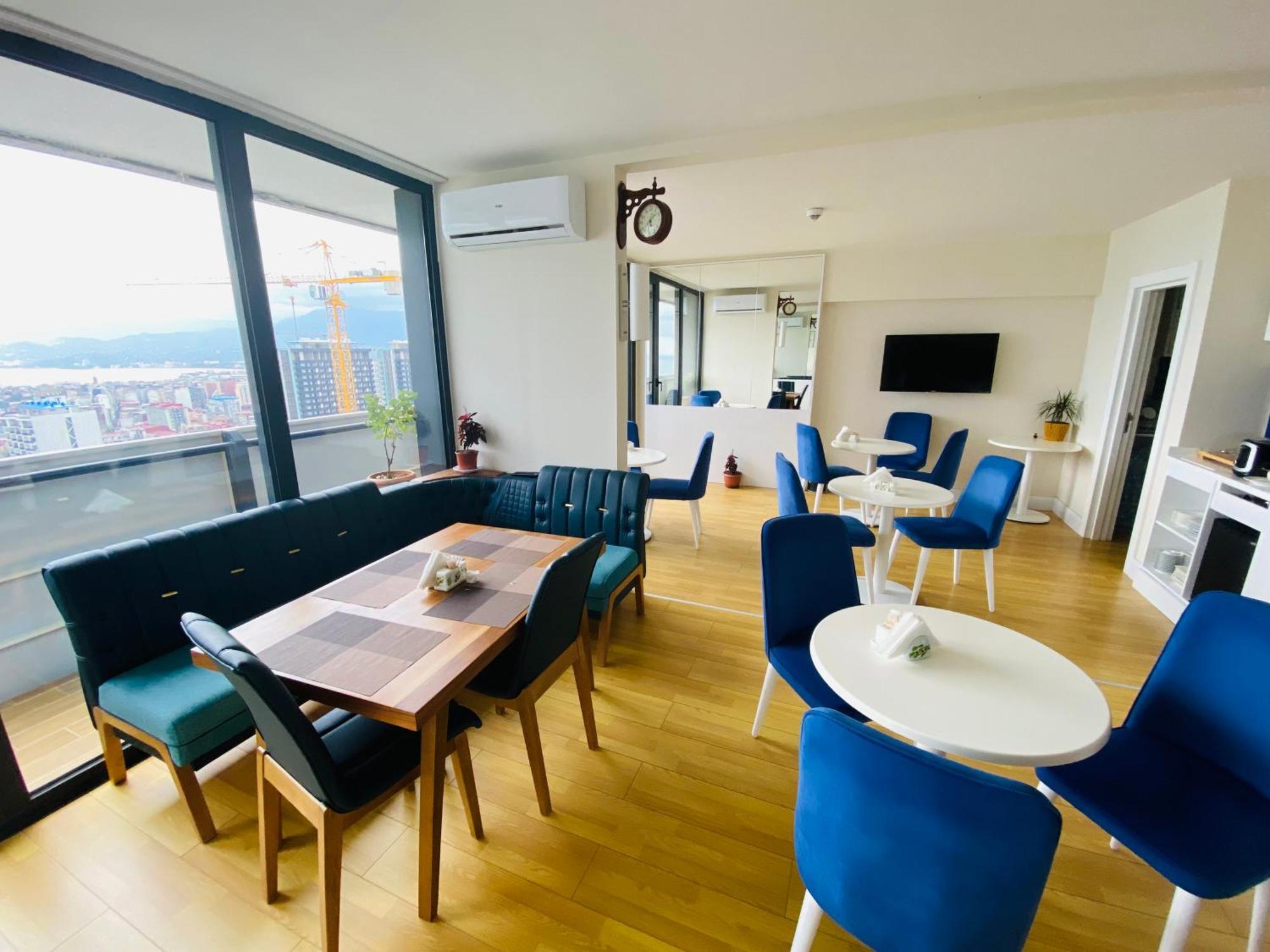 Apartment Orbi *