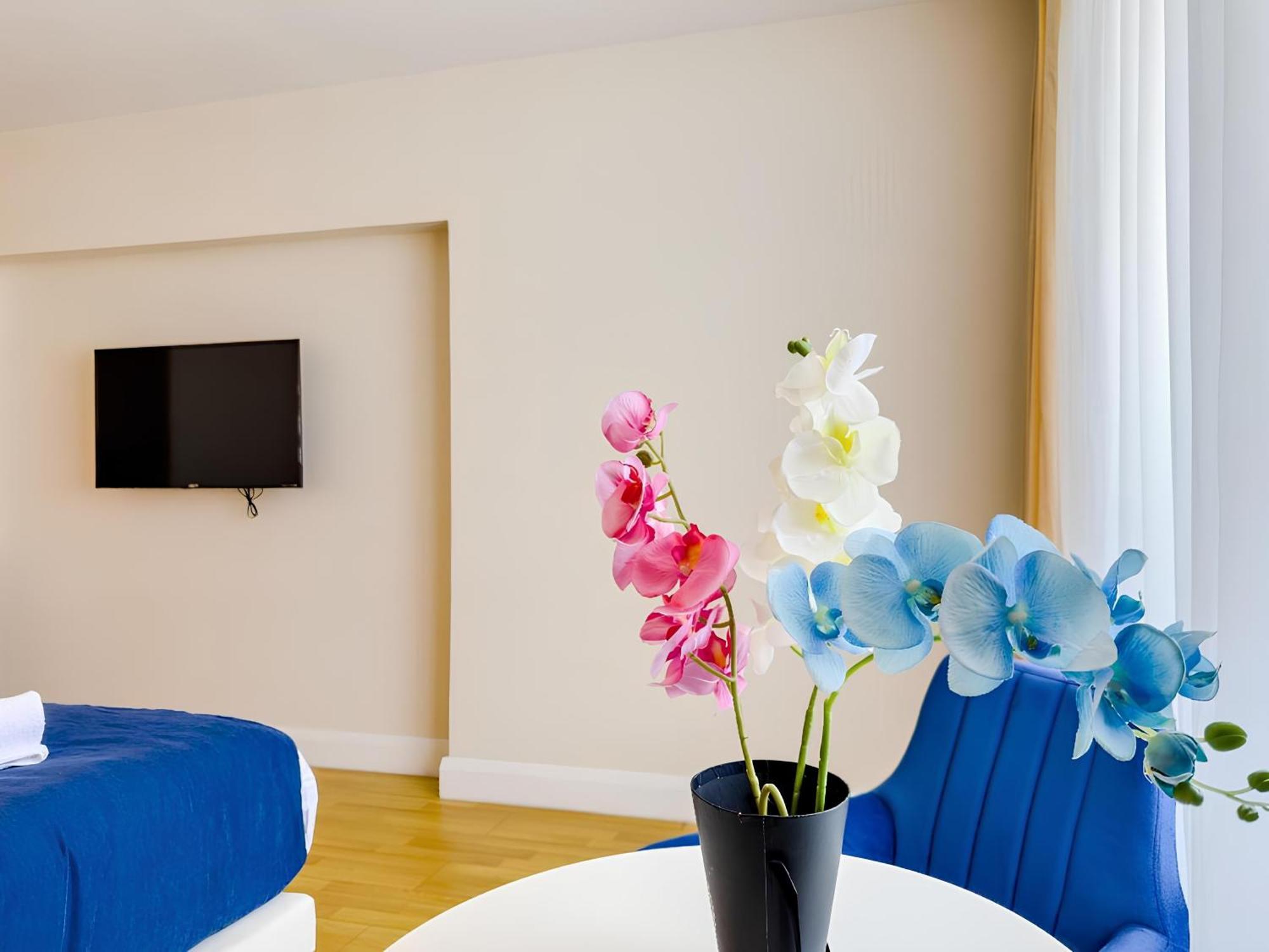 Orbi Apartment