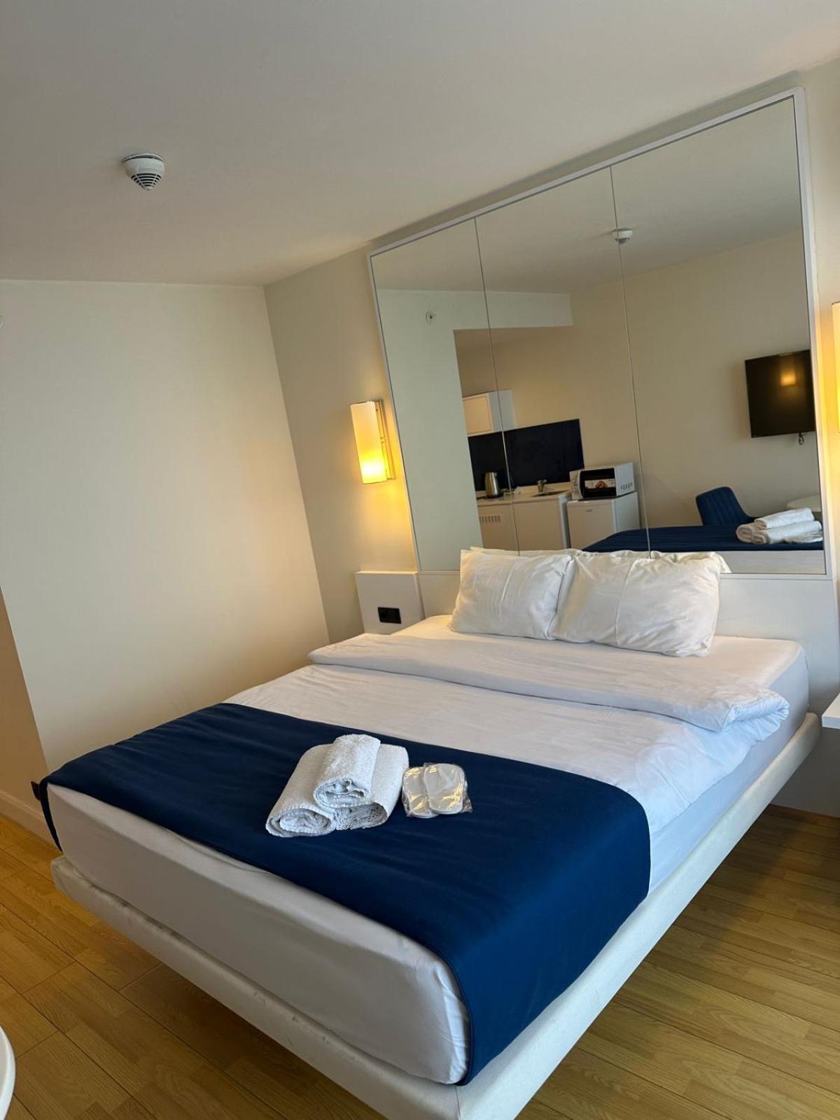 Apartment Orbi *